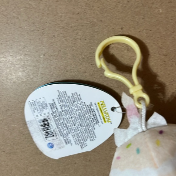 Squishmallows Dorina - Picture 4 of 4